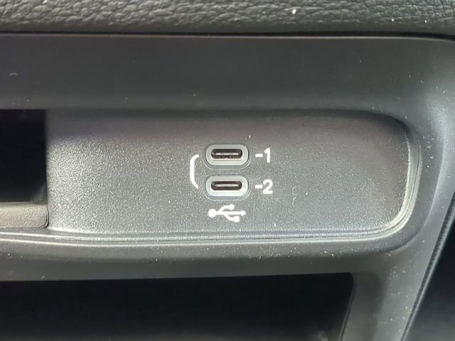 New 2026 Chrysler Pacifica Select image 27