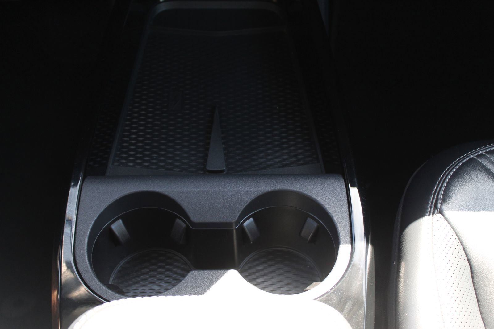 Used 2023 Ford Mustang Mach-E Premium AWD/4WD image 35