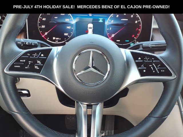 Certified 2026 Mercedes-Benz GLC 300 image 9