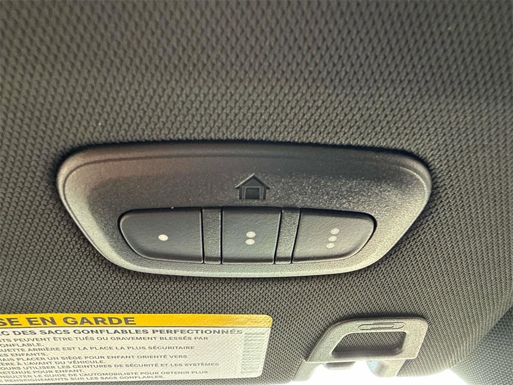 New 2025 Jeep Grand Cherokee Limited w/ Trailer Tow Package image 24