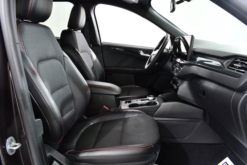 Used 2023 Ford Escape ST-Line w/ Tech Pack #1 image 10