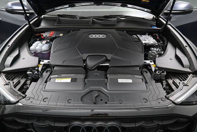 New 2026 Audi Q8 Premium Plus AWD/4WD image 15