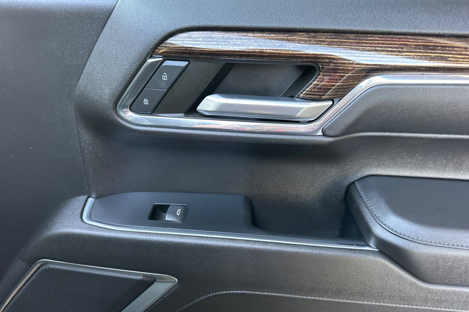 Certified 2023 GMC Sierra 1500 Elevation image 21