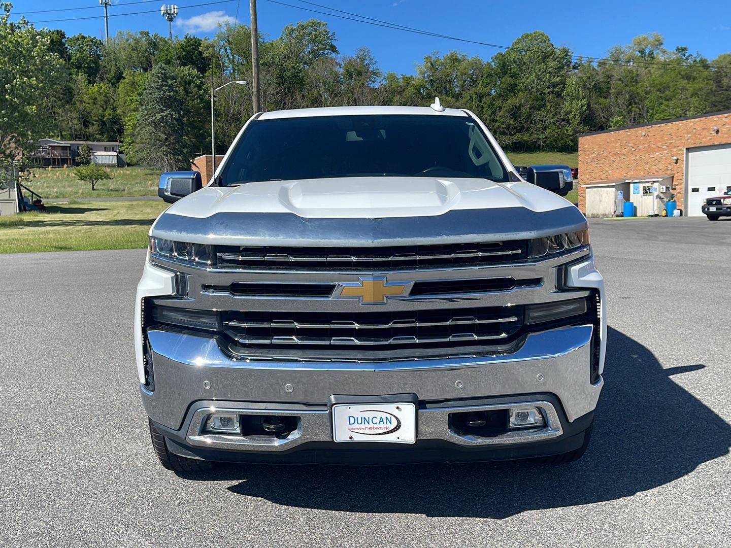 Used 2019 Chevrolet Silverado 1500 LTZ w/ LTZ Premium Package AWD/4WD image 2