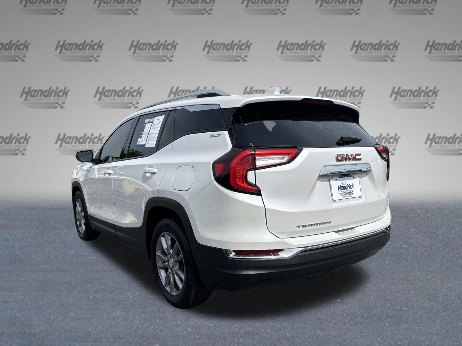 Used 2022 GMC Terrain SLT FWD image 8