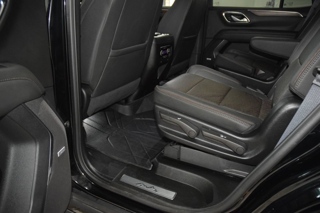 Used 2024 Chevrolet Tahoe High Country w/ Premium Package AWD/4WD image 41