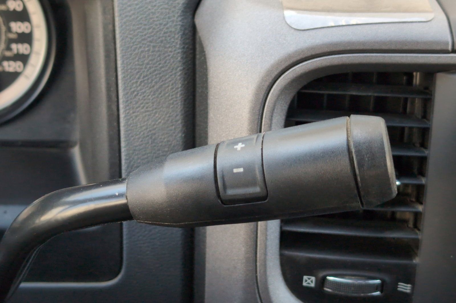 Used 2016 RAM 3500 Tradesman w/ Chrome Appearance Group image 20