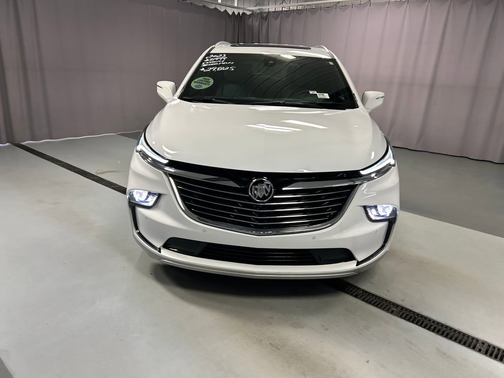 Used 2023 Buick Enclave Essence w/ Experience Buick Package image 2