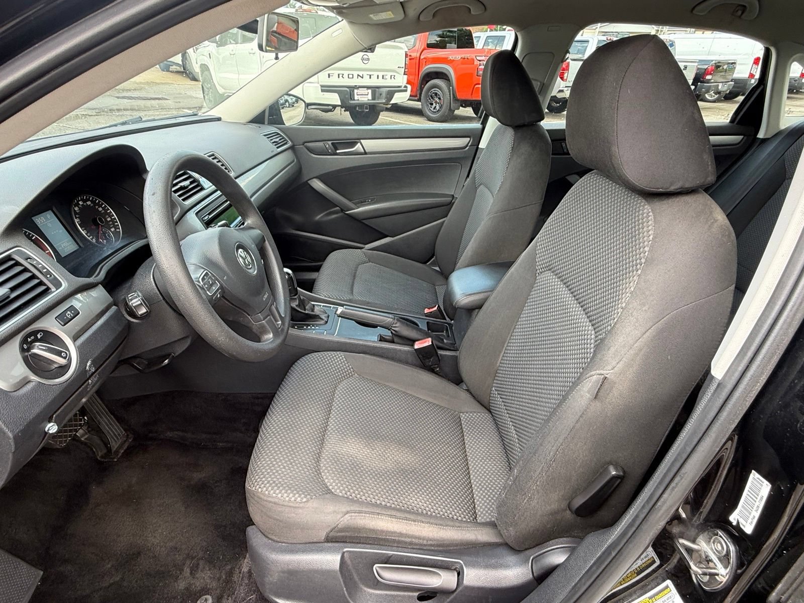 Used 2012 Volkswagen Passat 2.5 S FWD image 13