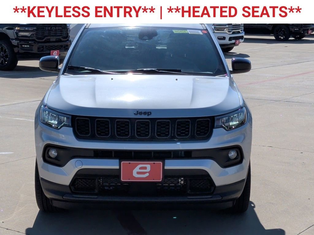 New 2026 Jeep Compass Latitude image 2