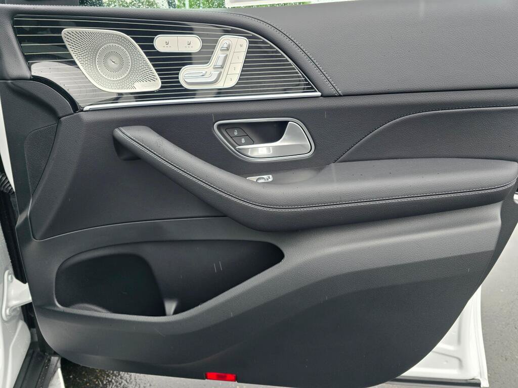New 2026 Mercedes-Benz GLE 450 4MATIC Coupe image 25