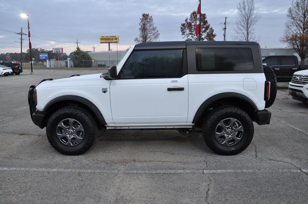 Used 2023 Ford Bronco Big Bend image 2