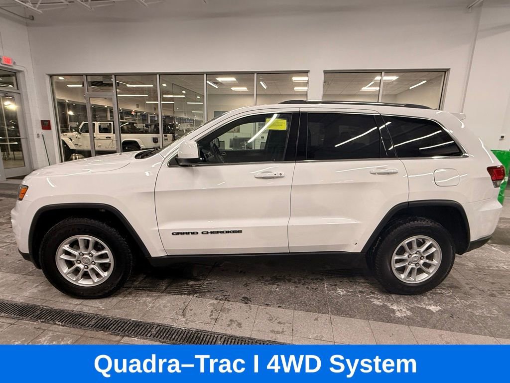 Used 2020 Jeep Grand Cherokee Laredo image 5