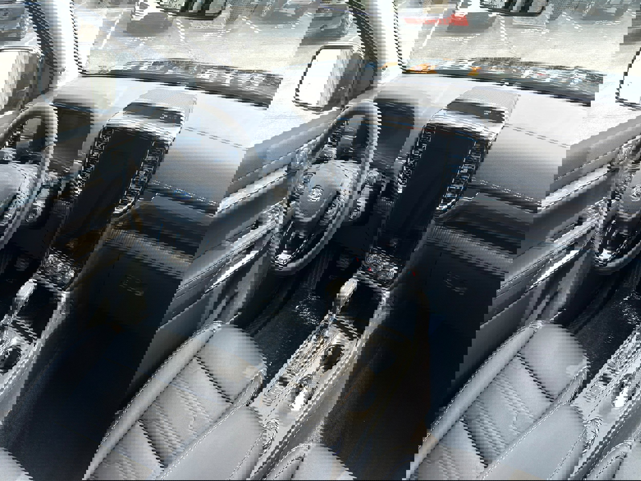 New 2025 Ford Ranger Lariat w/ Trailer Tow Package image 30