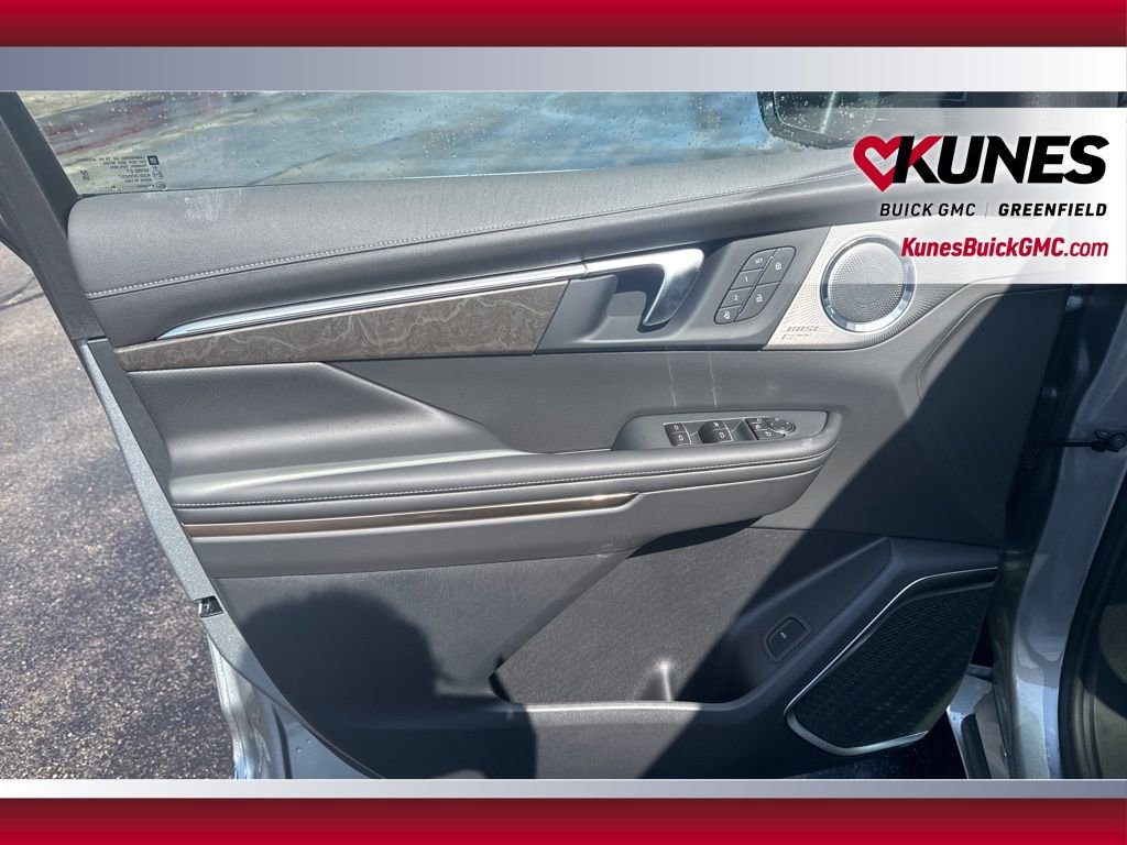 New 2026 Buick Enclave Avenir w/ Super Cruise Package image 14