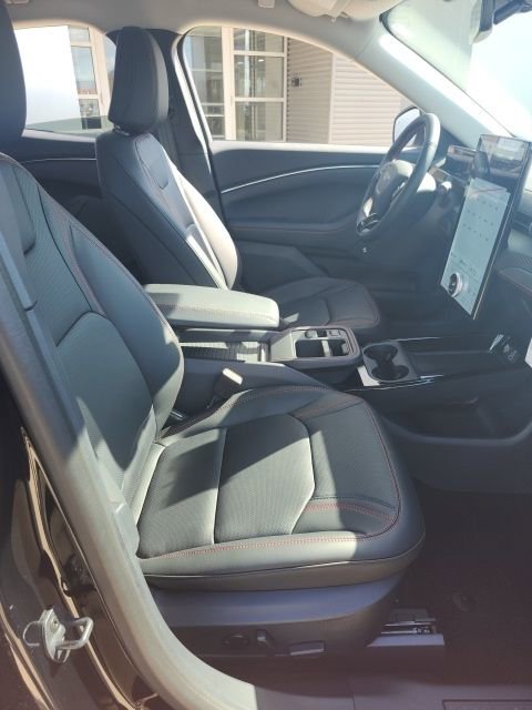 New 2025 Ford Mustang Mach-E Premium image 15