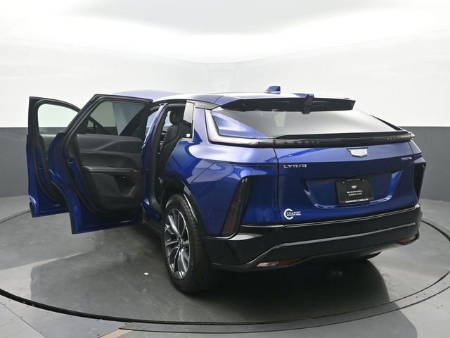 New 2026 Cadillac Lyriq Sport w/ LPO, Floor Liner Package AWD/4WD image 54