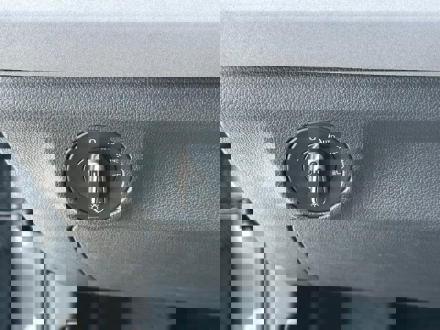 New 2025 Volkswagen Jetta SE image 21