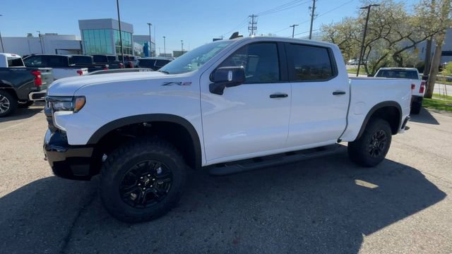 New 2026 Chevrolet Silverado 1500 ZR2 image 6