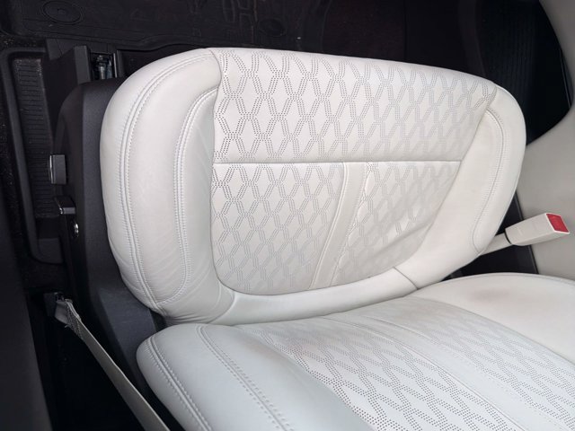 Certified 2022 Lincoln Nautilus Black Label AWD/4WD image 12