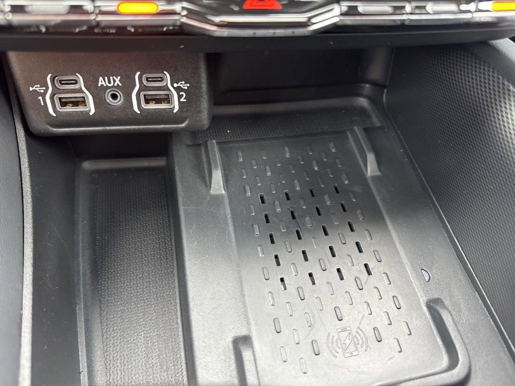 Certified 2025 Dodge Durango GT image 19