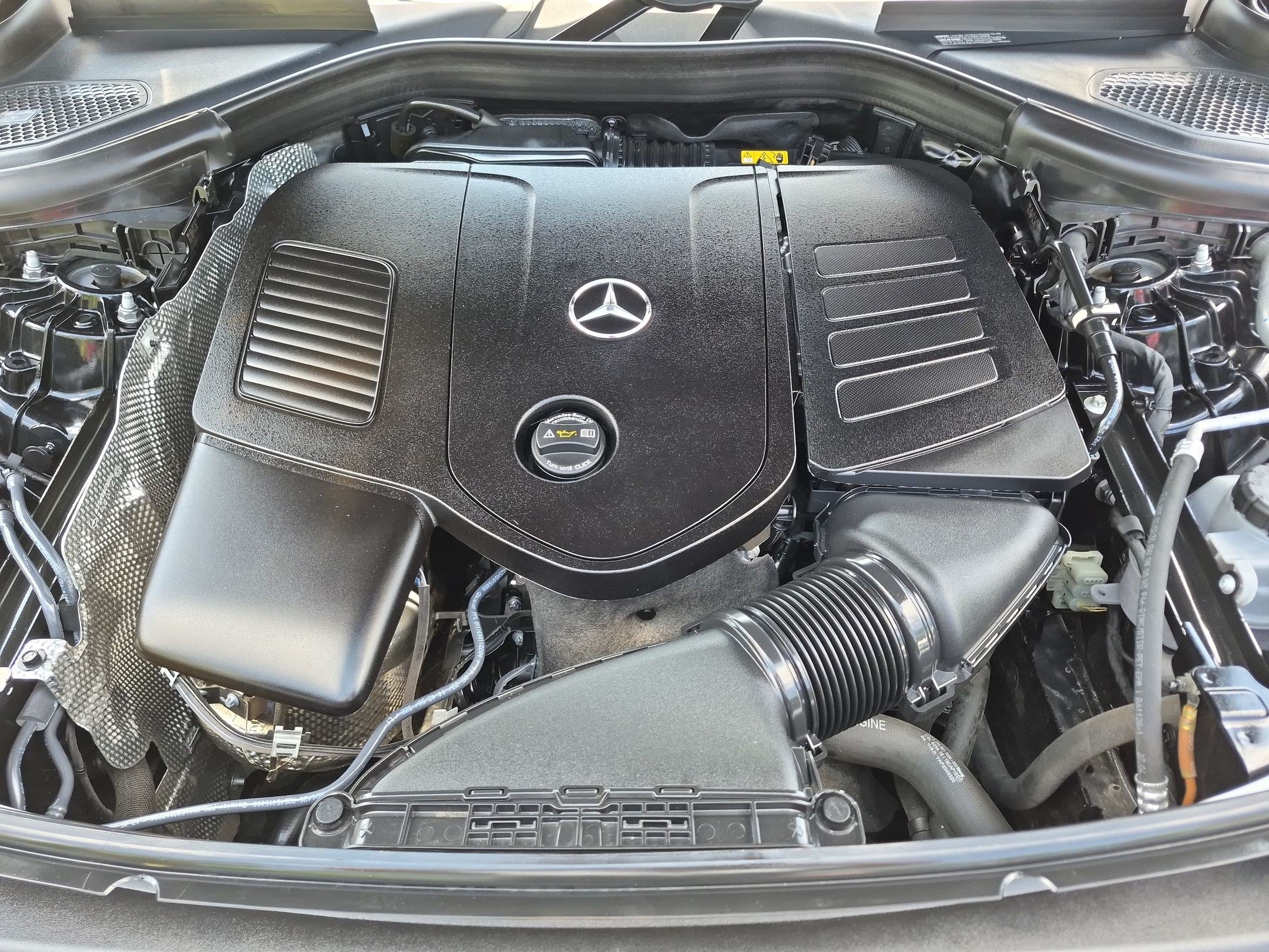 Used 2023 Mercedes-Benz GLC 300 4MATIC image 33