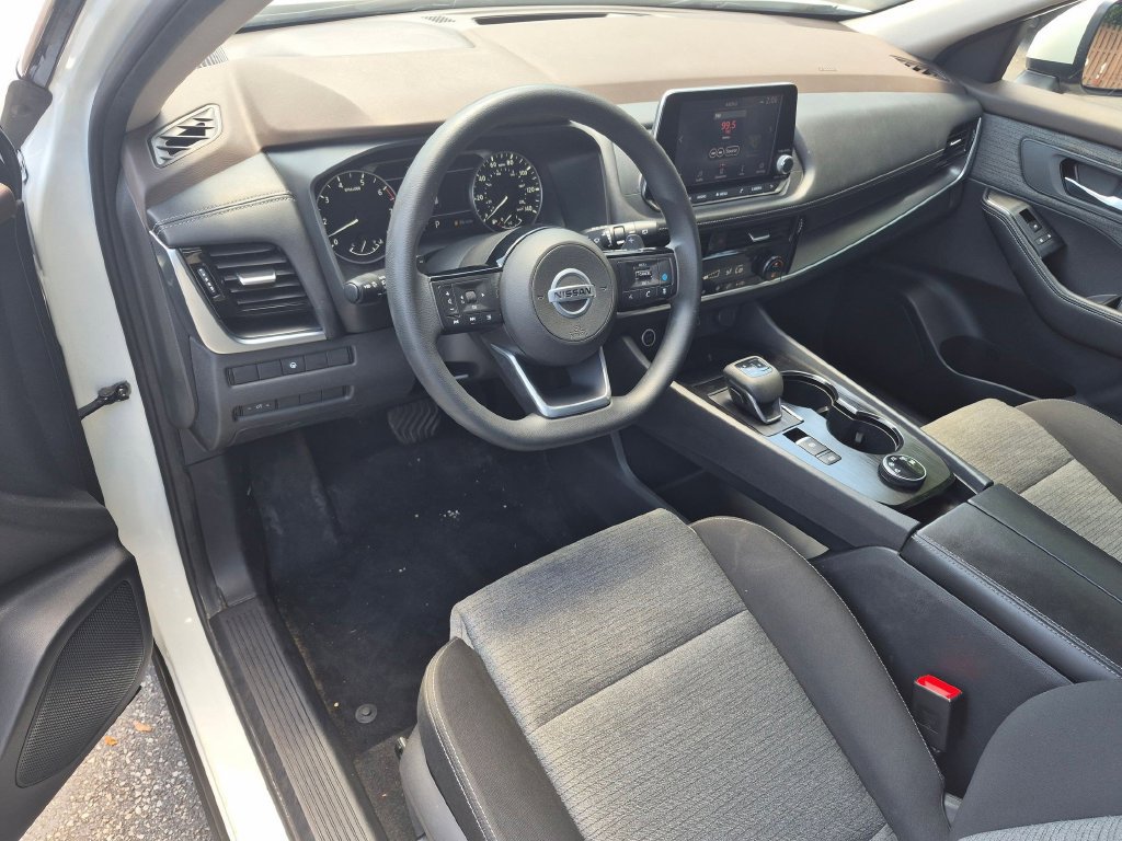 Certified 2021 Nissan Rogue SV AWD/4WD image 14