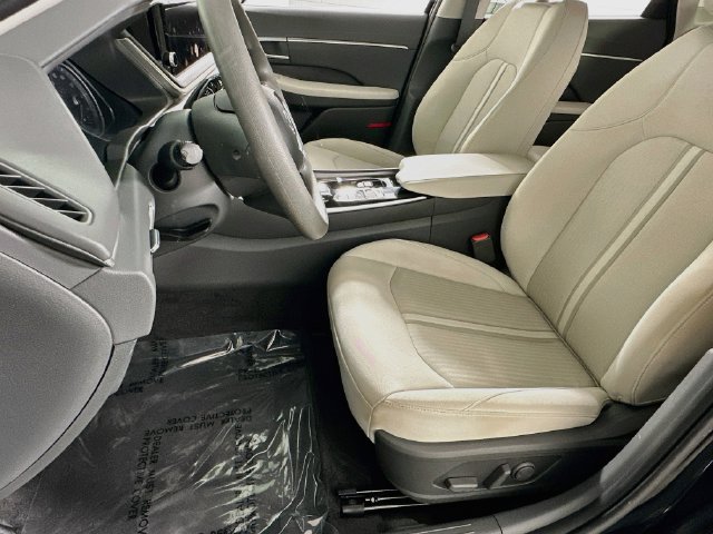 Used 2023 Hyundai Sonata SEL w/ Cargo Package FWD image 9