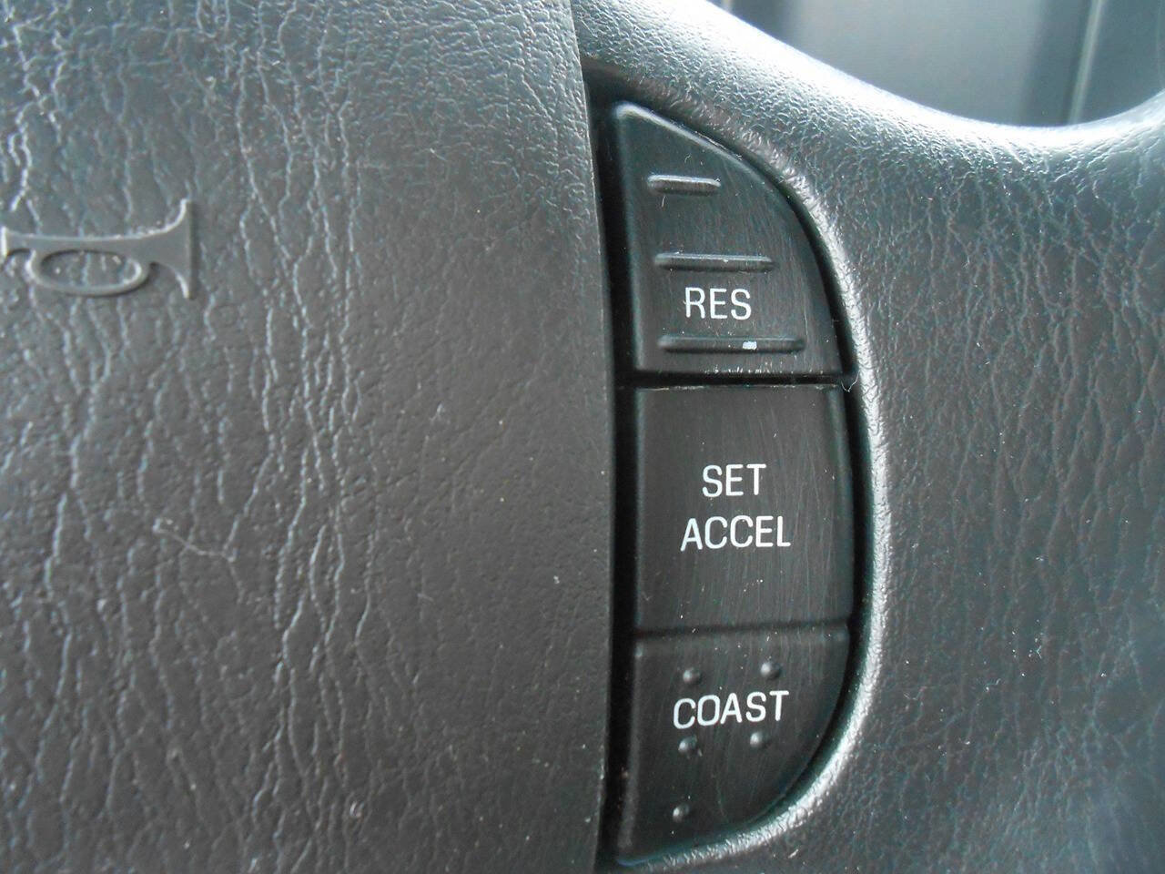 Used 2013 Ford E-250 and Econoline 250 w/ PWR Group image 16