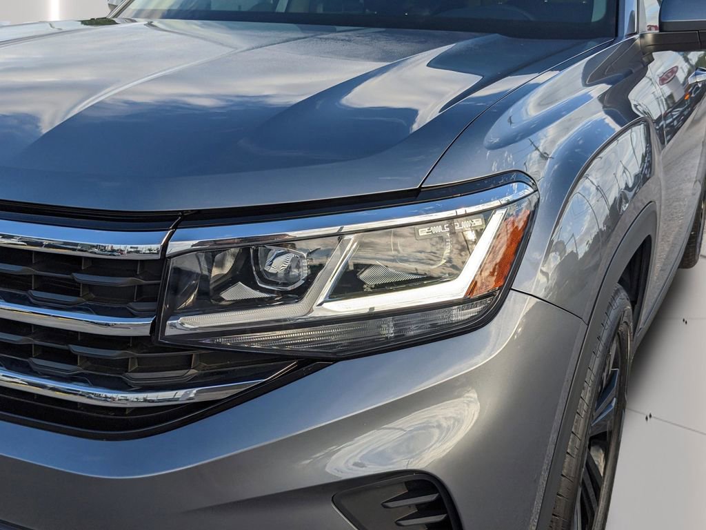 Used 2023 Volkswagen Atlas SE w/ Black Wheel Package FWD image 8