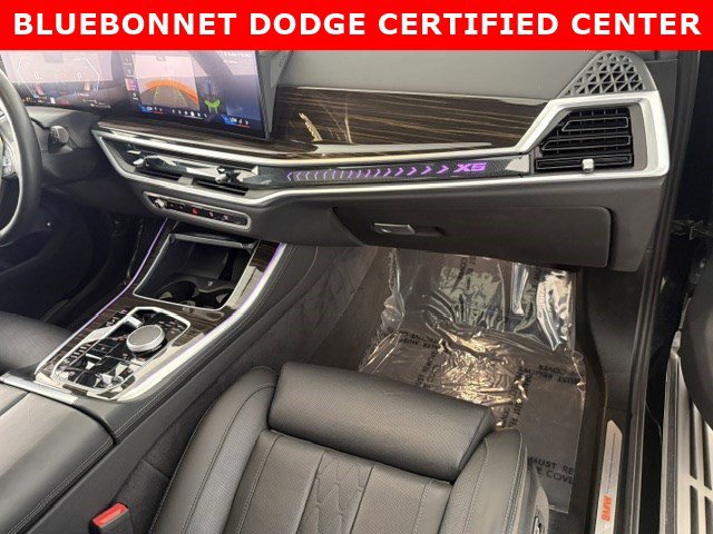 Used 2025 BMW X5 xDrive50e AWD/4WD image 16
