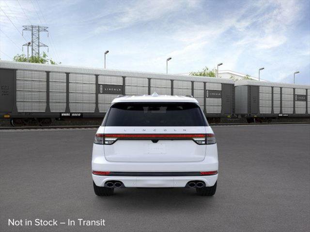 New 2026 Lincoln Aviator AWD w/ Jet Appearance Package image 5