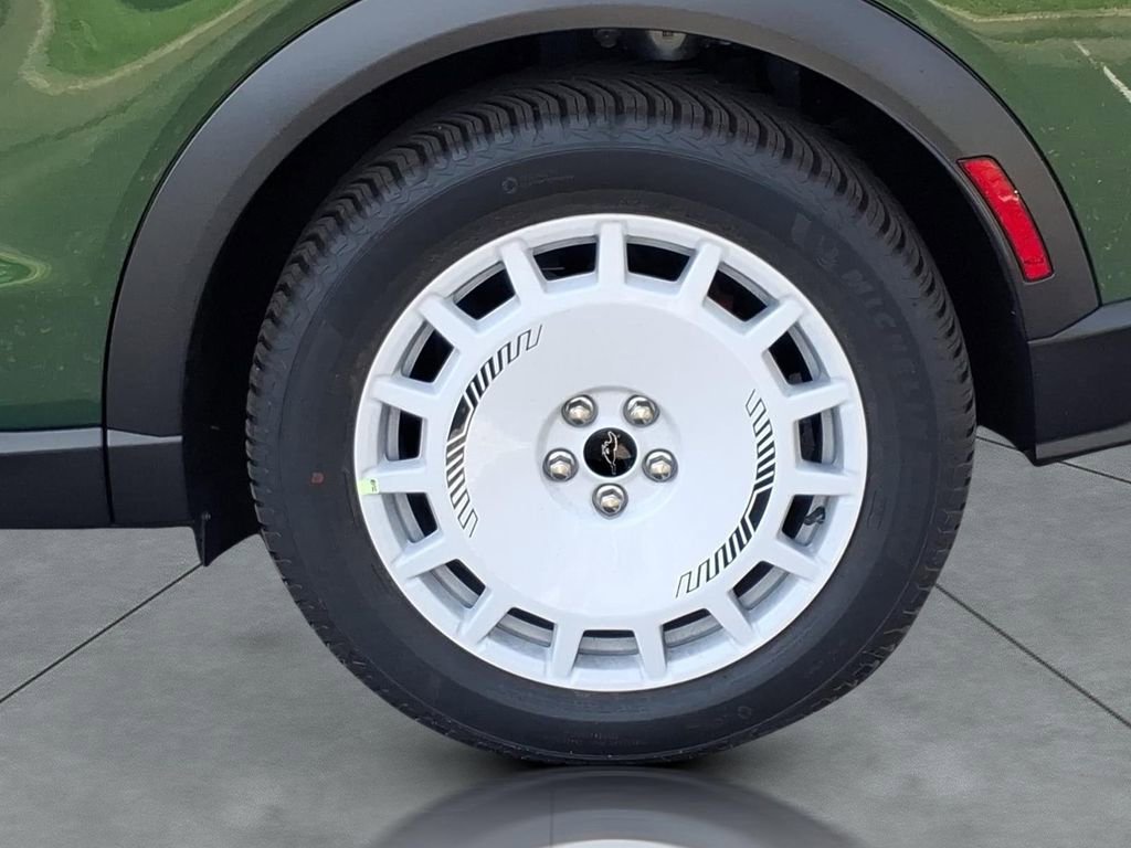 New 2026 Ford Mustang Mach-E GT image 4