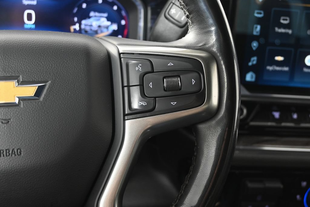 Used 2024 Chevrolet Silverado 2500 LTZ w/ LTZ Plus Package AWD/4WD image 36