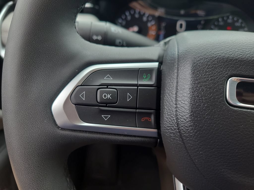 Used 2025 Jeep Compass Limited AWD/4WD image 28