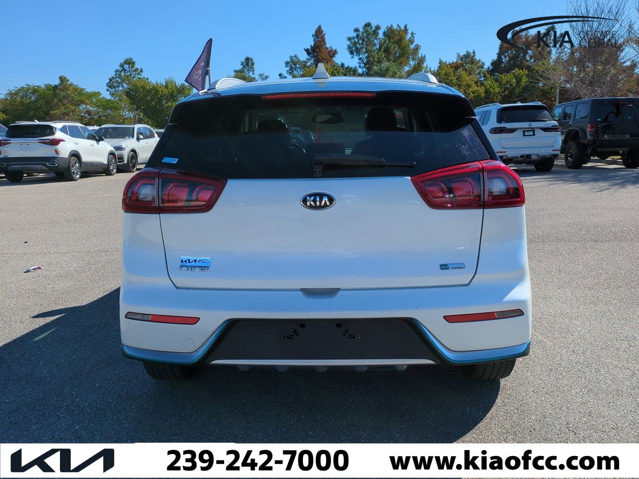 Used 2019 Kia Niro EX image 6
