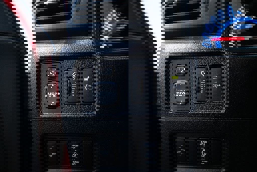 Used 2016 Toyota 4Runner Limited image 24