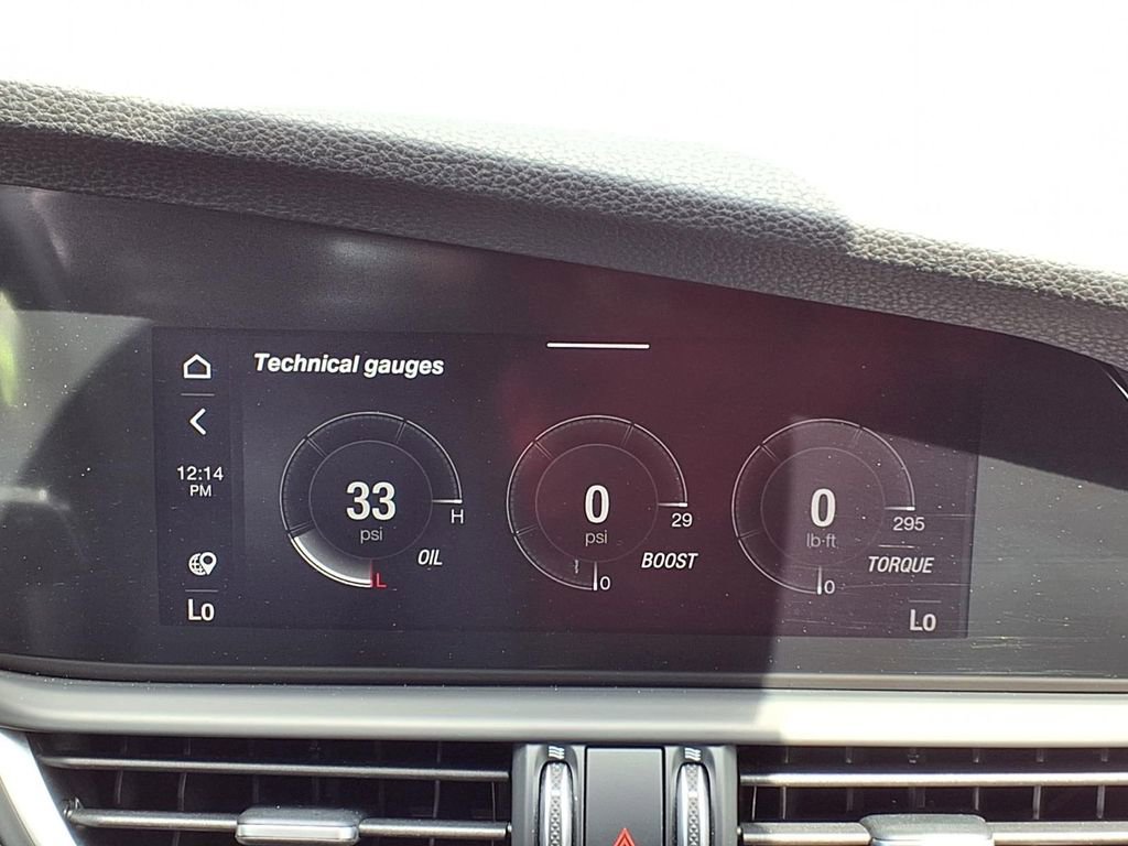 Used 2023 Alfa Romeo Giulia Ti w/ Active Assist Plus Package AWD/4WD image 31