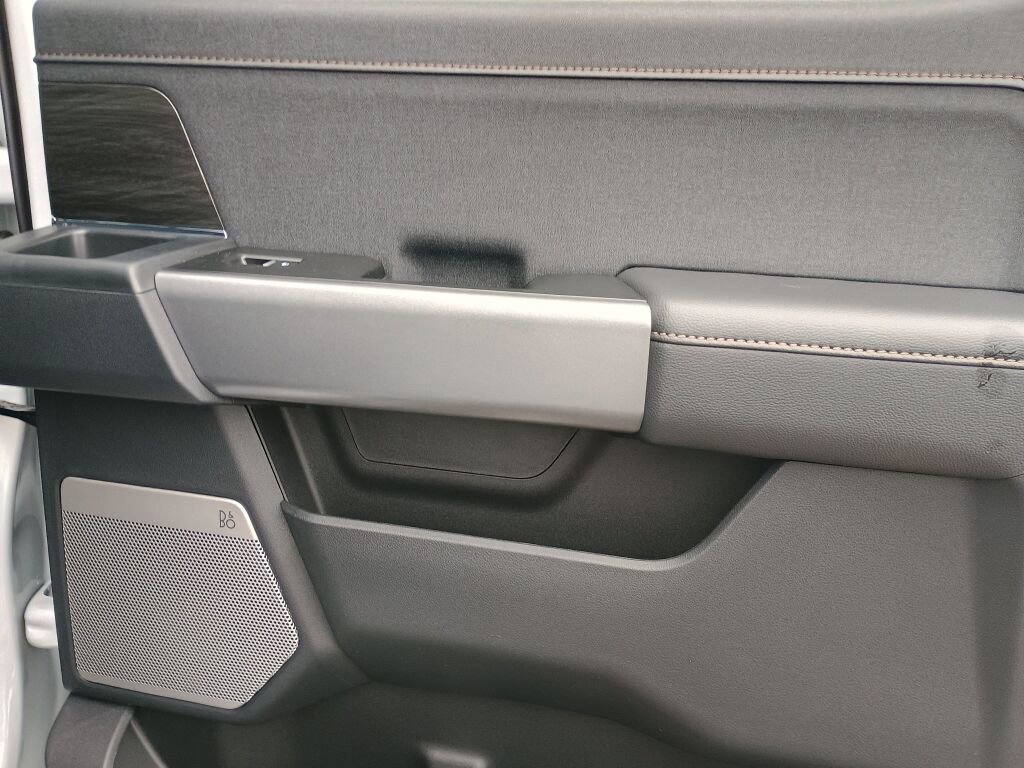 New 2025 Ford F150 Lariat w/ Equipment Group 502A High image 19