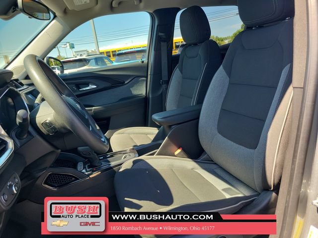 Used 2023 Chevrolet TrailBlazer LT FWD image 16
