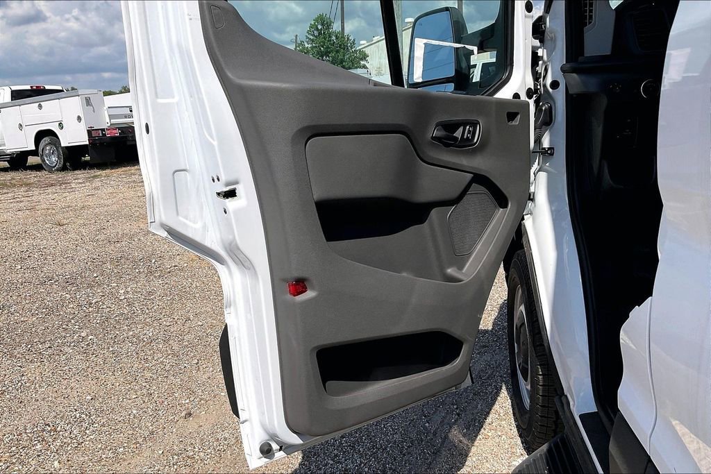 Used 2024 Ford Transit 250 148 Medium Roof w/ Upfitter Package RWD image 11