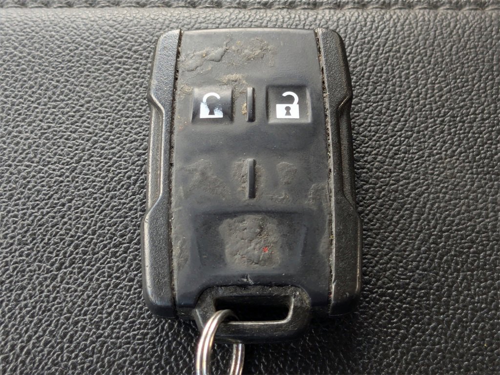 Used 2020 Chevrolet Silverado 1500 LT image 30