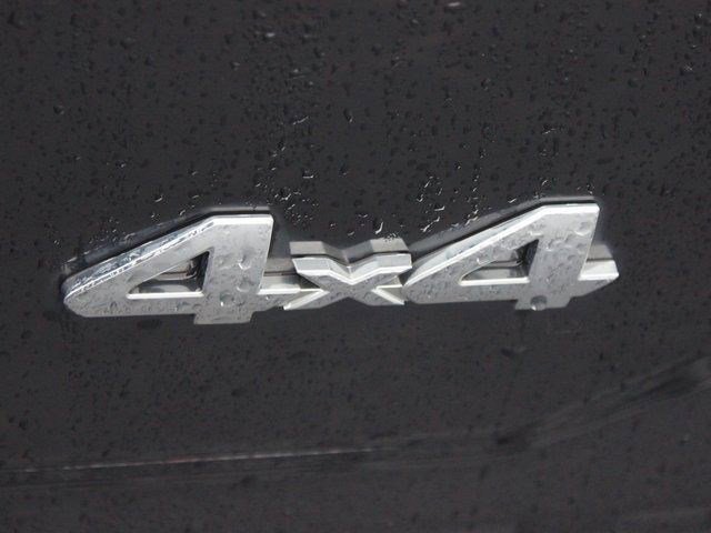 Used 2022 Toyota Tacoma Limited image 21