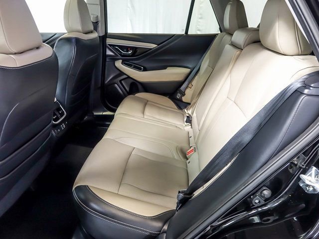 Used 2024 Subaru Outback Limited image 15
