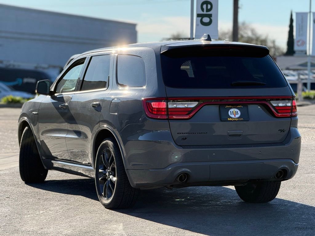 Used 2022 Dodge Durango R/T w/ Blacktop Package image 2