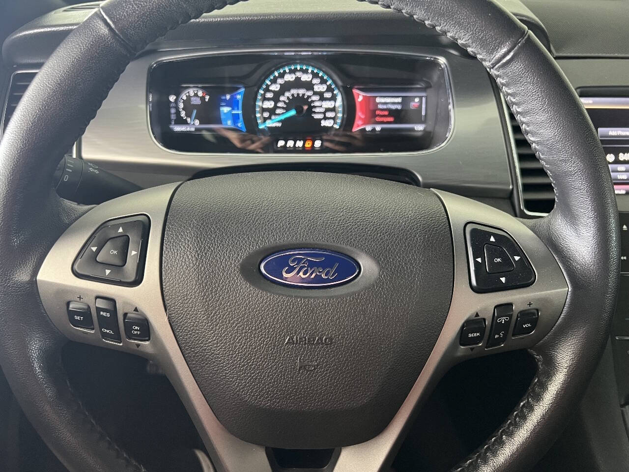 Used 2018 Ford Explorer 4WD image 23