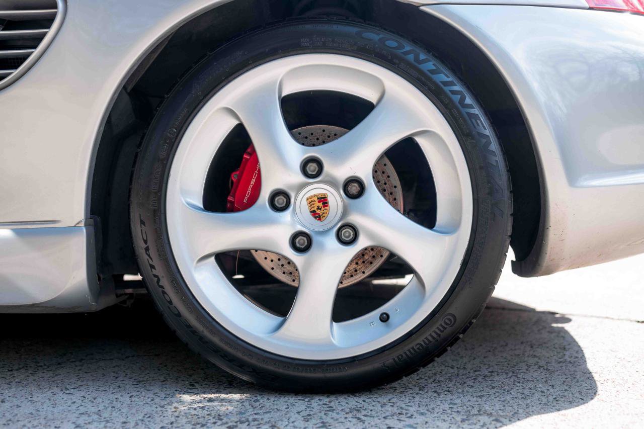 Used 2003 Porsche Boxster S image 31