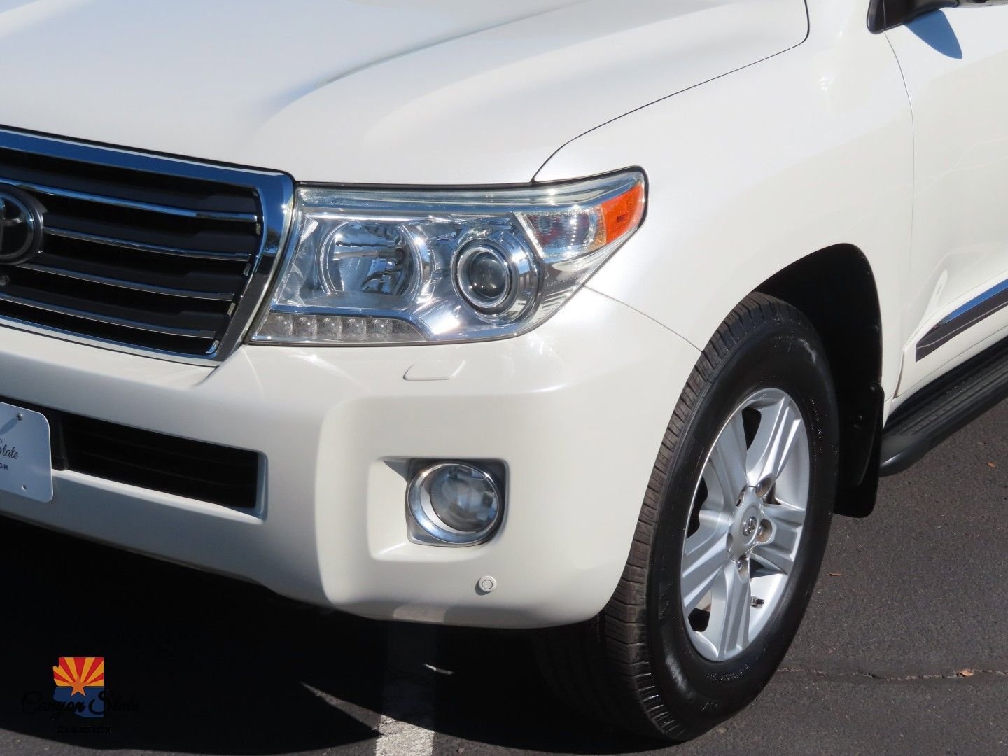 Used 2014 Toyota Land Cruiser image 10