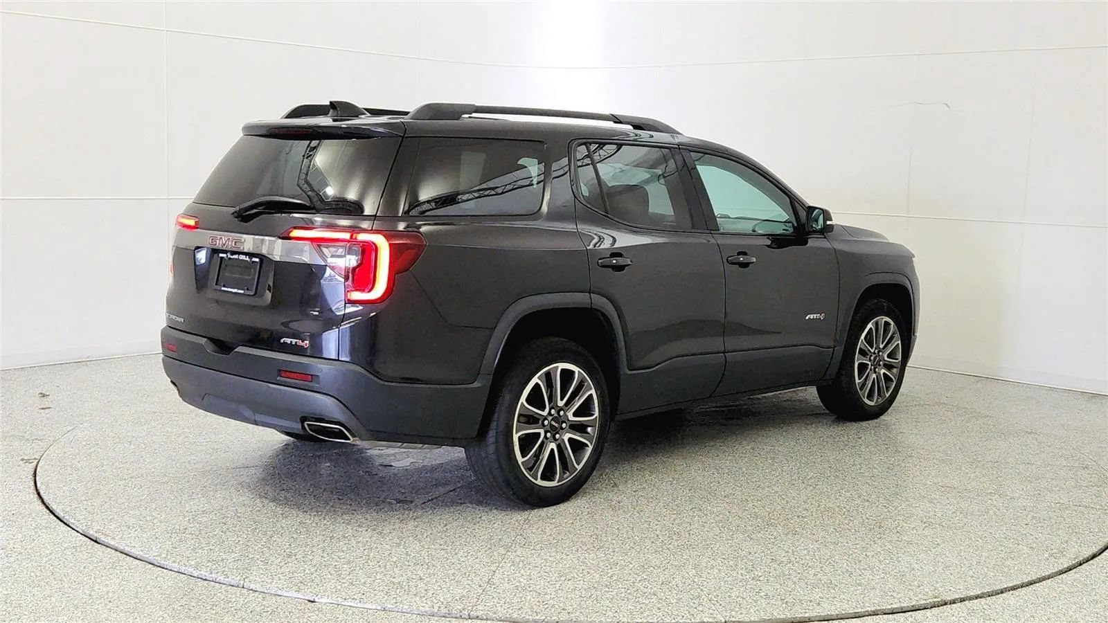 Used 2020 GMC Acadia AT4 w/ Driver Alert Package II AWD/4WD image 7
