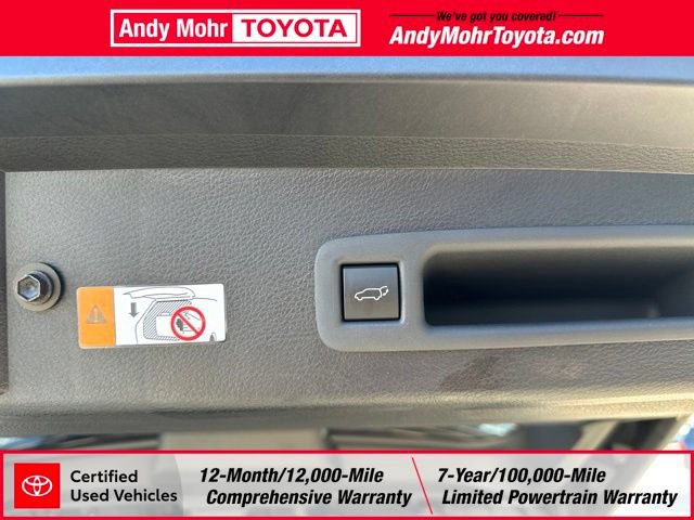 Certified 2026 Toyota Sienna LE FWD image 39